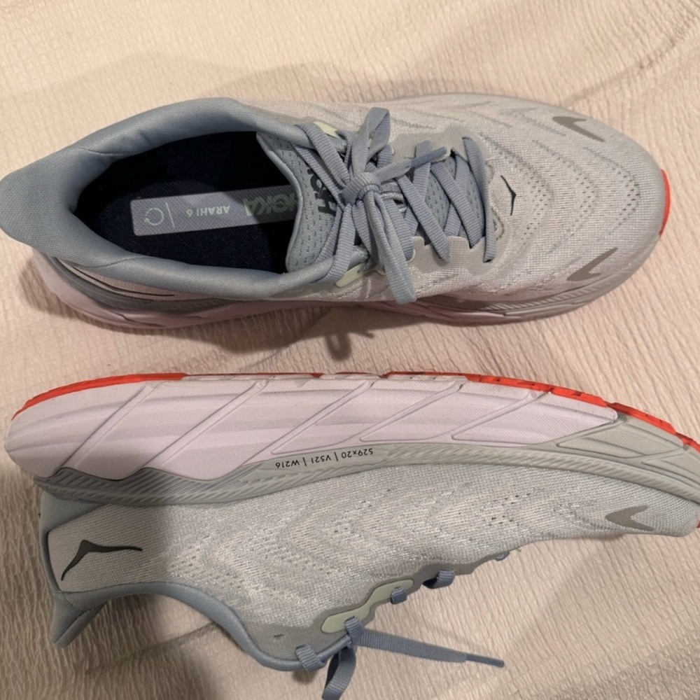 Hokas Arahi 6